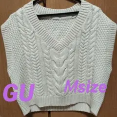 ♥最終お値下げ♥GUジーユーアイボリー Vネック ニットベスト M