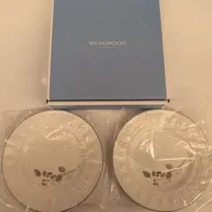 WEDGWOOD フェスティビティラズベリー プレート 2枚セットのサムネイル