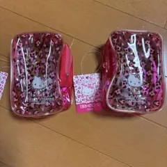ハローキティビニールポーチ四角型２個 型崩れしてます。　未使用