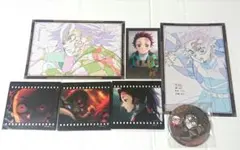 鬼滅の刃 炭治郎 義勇 缶バッジ クリアカード チェキ風ブロマイド ポストカード