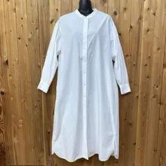 アーバンリサーチ ロングワンピース薄手 フェミニン ノーカラー 白ワンピ 上品