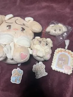 mikkoナッツまとめ4点売りリボンぬいぐるみ マスコットミラーカードホルダー