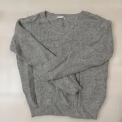 Te chichi グレー ナイロンxアンゴラ Vネック セーター M