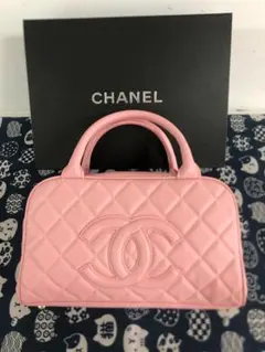 手提げ　トートバッグ　ビッグロゴ　高品質　レディース　未使用　ハンドバッグ