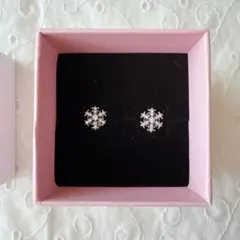 PANDORA 雪の結晶　ピアスのサムネイル