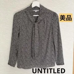 【美品】アンタイトル リボン ブラウス 手書き風 グラフィック柄 ボウタイ M