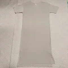 美品　リブ素材 ベージュ Vネック 半袖 ロングワンピース M レーヨン　綿のサムネイル