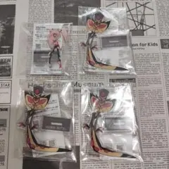 ハズビン・ホテルへようこそ スタンド付きアクリルプレート 4個セット