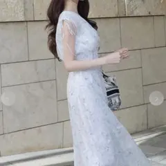 美品　完売品　ラインフラワープリントカシュワンピース　水色