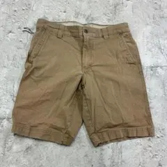Columbia　アウトドアショーツ　W32　ベージュ　古着　ショートパンツのサムネイル