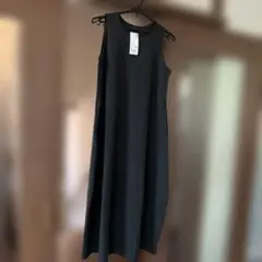 ユニクロ　ジャージーバルーンワンピース　M 黒　新品未使用　タグ付き