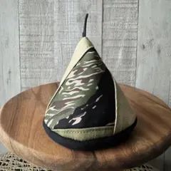 Item thumbnail for item ec36f1b4-2f97-4426-9ebb-ee18437c21ec