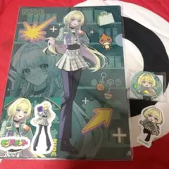 【ニケ】クリアファイル＆缶バッジセット(ステッカー付き)