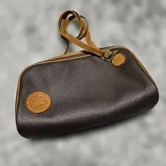 Item thumbnail for item 876c2d45-e35f-4a95-8094-feeab1b0a54d