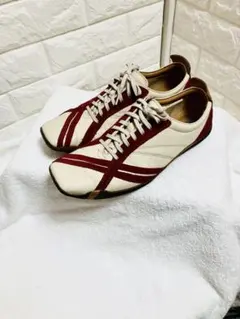 Item thumbnail for item 7e0357e8-4e58-4cca-b17d-40b2b959bf23