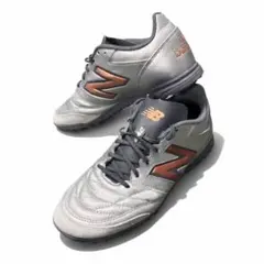ニューバランス 442 v2 TEAM TF(シルバー×オレンジ) 25.5cmのサムネイル