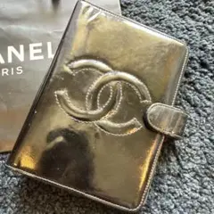 CHANEシャネル エナメル手帳カバー 6穴 ココマーク ブラック システム手帳
