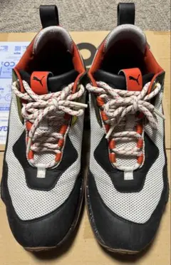 PUMA スニーカーのサムネイル