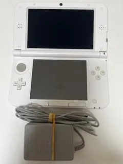 ニンテンドー3DS ピンク 本体 ACアダプター付き