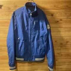 Abercrombie & FitchSUMMIT ROCK ナイロンジャケット