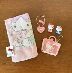 ハローキティ海外チョコエッグフィギュア＆アクリルキーホルダー＆ノベルティセット