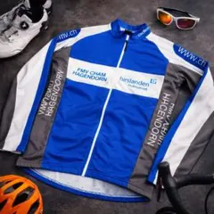 Item thumbnail for item bee4e18d-b0be-4c5d-86db-69970231c654