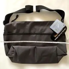 [新品未使用] CORDURA製 黒 、グレー のショルダーバッグ（ タグ付）