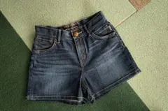 バーバリーブルーレーベル☆メタルロゴ可愛いデニムショートパンツ★バーバリー