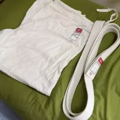 Item thumbnail for item 97b4e5e3-5a1e-4095-82b6-6cab57c2d4c3