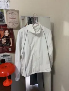 GU ホワイト ナイロン ジャケット Mのサムネイル