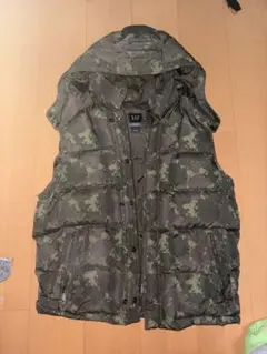 GAP 迷彩 ダウンベスト Lサイズ