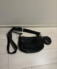 クロコダイル風ブラックショルダーバッグ