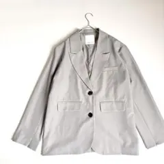 Item thumbnail for item 0660be50-6ddf-43c2-b24f-289c0f344241