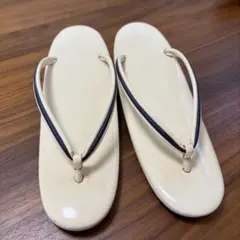 Item thumbnail for item 94a2bec5-621b-4e02-81a6-6e96bfccfedb