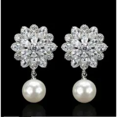 【新品】フラワーピアス キュービックジルコニア パール パーティー 結婚式