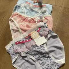 24レース付きMサイズショーツセット