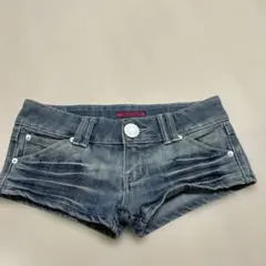 SHAKE SHAKE デニムショートパンツ Mサイズのサムネイル