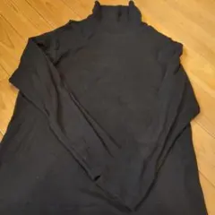 GU タートルネック長袖Tシャツ