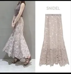SNIDEL カッティングレースマーメイドスカート 刺繍