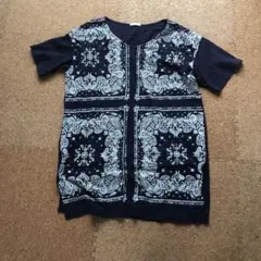 バンダナ柄 半袖Tシャツ ネイビー　GU