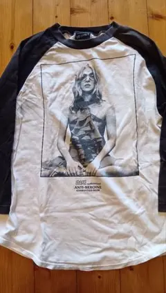BEAMS T ANTI-HEROINE ラグラン カットソーのサムネイル