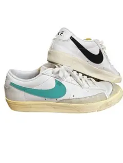 Nike Blazer Low '77 vintage ホワイト/ターコイズ