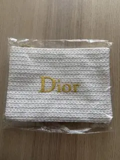 ノベルティーDior ポーチホワイト※箱無しのサムネイル
