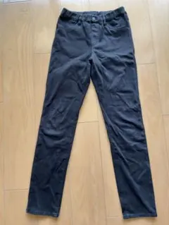 [9月末まで値下げ] UNIQLO キッズ スリムフィットパンツ 黒 160cm