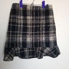 チェック柄フリル裾ミニスカート