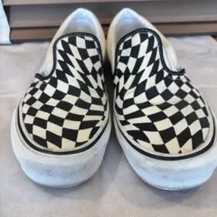5月31日迄出品【激希少】Vans スリッポン ねじれチェッカー柄 黒白