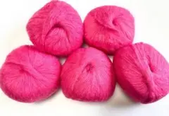 ピンクのモヘア毛糸　５玉セット約２４０g/G-1