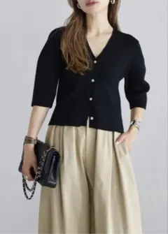 bonjour sagan コンパクトＶネックカーディガン　ブラック　新品