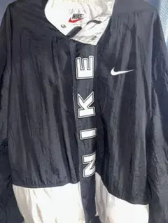 NIKE ナイロンジャケット M 黒/白