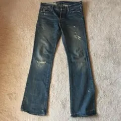 Abercrombie & Fitch ダメージデニム